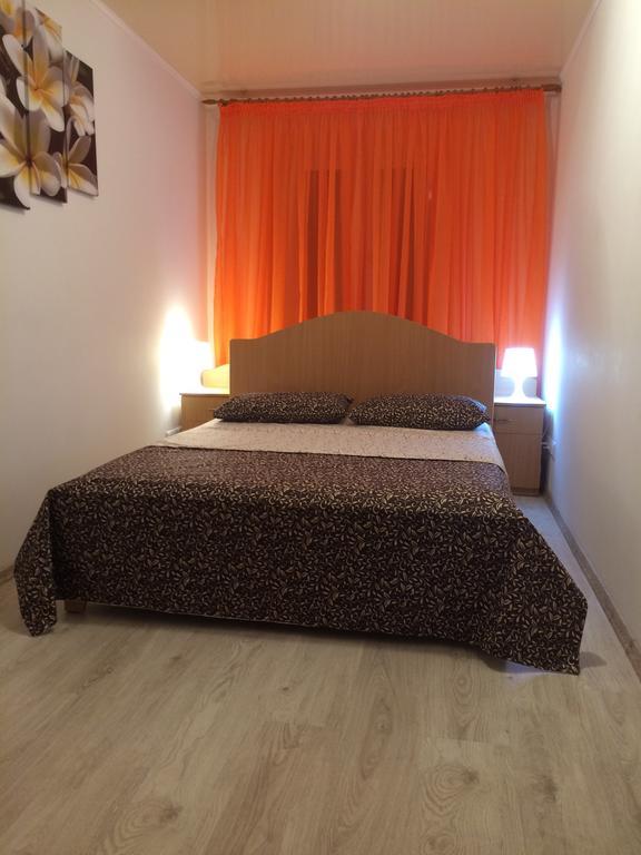 Apartment On Pyrohova 25 文尼察 外观 照片